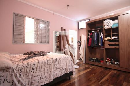 Quarto de casa à venda com 2 quartos, 125m² em Jardim Gonzaga, São Paulo