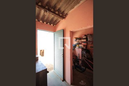 Casa à venda com 360m², 3 quartos e 4 vagasQuarto de Serviço