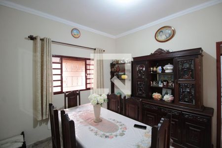 Casa à venda com 360m², 3 quartos e 4 vagasCopa