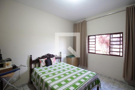Quarto 1 de casa para alugar com 3 quartos, 360m² em Jardim Leblon, Belo Horizonte