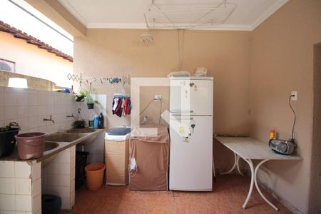 Casa à venda com 360m², 3 quartos e 4 vagasArea de Serviço