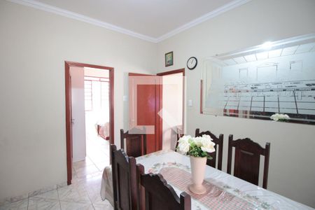 Casa à venda com 360m², 3 quartos e 4 vagasCopa