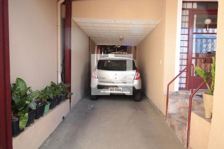 Casa à venda com 360m², 3 quartos e 4 vagasGaragem