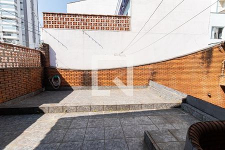 Casa para alugar com 240m², 4 quartos e 2 vagas Varanda