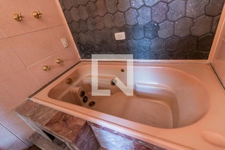 Banheiro da Suíte  de casa para alugar com 4 quartos, 240m² em Tatuapé, São Paulo