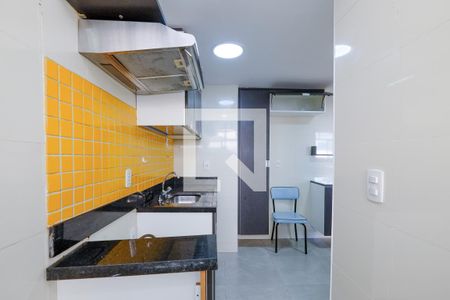 Apartamento à venda com 60m², 2 quartos e 1 vagaCozinha