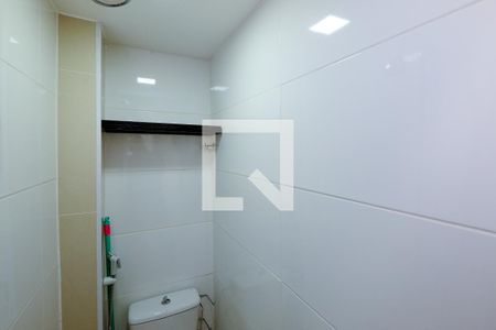 Apartamento à venda com 60m², 2 quartos e 1 vagaBanheiro de serviço