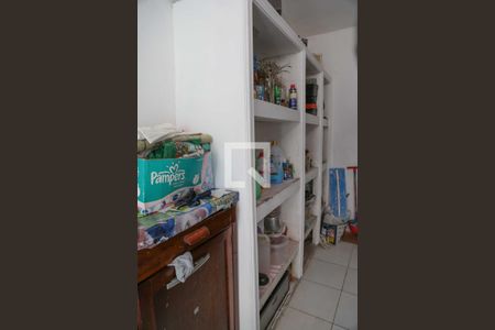 Casa à venda com 180m², 4 quartos e 1 vaga Casa à venda com 180m², 4 quartos e 1 vagaÁrea de Serviço