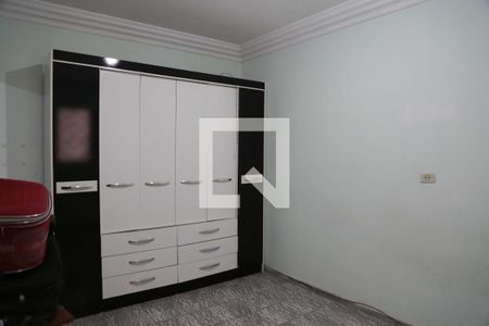 Casa à venda com 180m², 4 quartos e 1 vaga Casa à venda com 180m², 4 quartos e 1 vagaQuarto 3