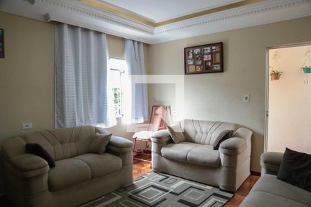 Sala de casa à venda com 4 quartos, 180m² em Padroeira, Osasco