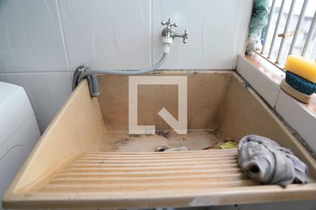 Casa à venda com 180m², 4 quartos e 1 vaga Casa à venda com 180m², 4 quartos e 1 vagaÁrea de Serviço