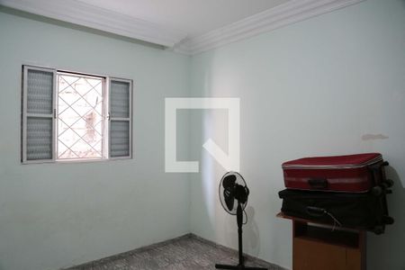 Casa à venda com 180m², 4 quartos e 1 vaga Casa à venda com 180m², 4 quartos e 1 vagaQuarto 3