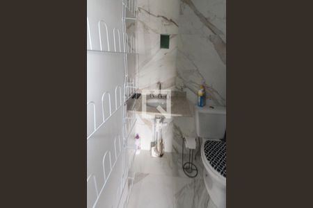 Apartamento à venda com 60m², 2 quartos e 1 vagaBanheiro da Suite