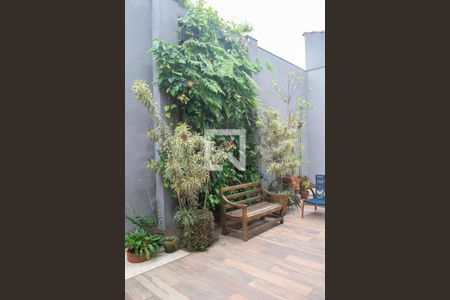 Casa à venda com 470m², 3 quartos e 4 vagas Casa à venda com 470m², 3 quartos e 4 vagasEspaço Piscina