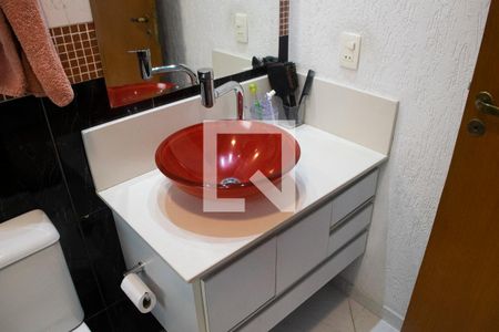 Casa à venda com 470m², 3 quartos e 4 vagas Casa à venda com 470m², 3 quartos e 4 vagasBanheiro do Quarto 2