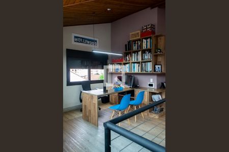 Casa à venda com 470m², 3 quartos e 4 vagas Casa à venda com 470m², 3 quartos e 4 vagasMezanino