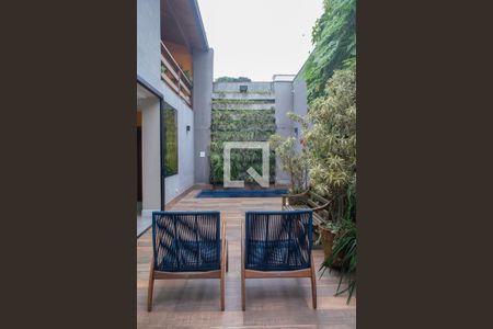 Casa à venda com 470m², 3 quartos e 4 vagas Casa à venda com 470m², 3 quartos e 4 vagasEspaço Piscina