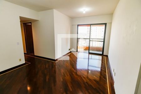 Sala de apartamento para alugar com 3 quartos, 78m² em Vila Sônia, São Paulo