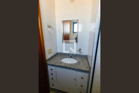 Apartamento para alugar com 78m², 3 quartos e 1 vaga Apartamento para alugar com 78m², 3 quartos e 1 vagaBanheiro da Suíte