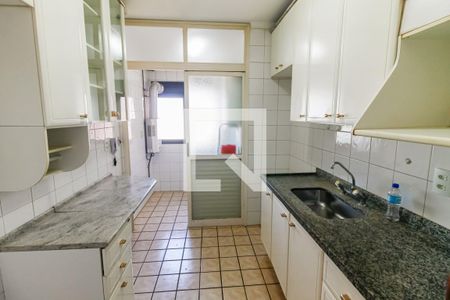 Apartamento para alugar com 78m², 3 quartos e 1 vaga Apartamento para alugar com 78m², 3 quartos e 1 vagaCozinha - Armários