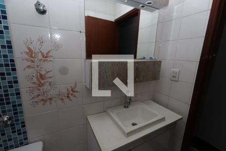 Casa à venda com 160m², 4 quartos e 2 vagasBanheiro