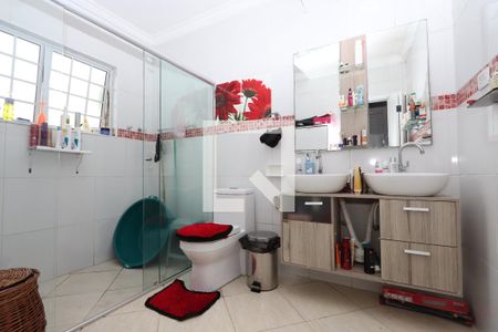 Casa à venda com 160m², 4 quartos e 2 vagasBanho