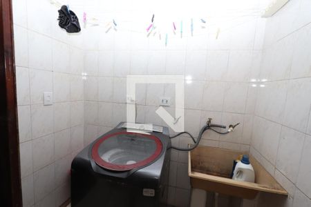 Casa à venda com 160m², 4 quartos e 2 vagasÁrea de Serviço