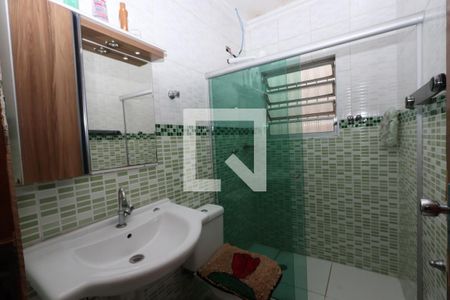 Casa à venda com 160m², 4 quartos e 2 vagasBanheiro