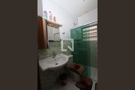 Casa à venda com 160m², 4 quartos e 2 vagasBanheiro