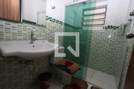 Casa à venda com 160m², 4 quartos e 2 vagasBanheiro