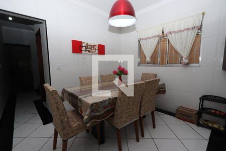 Casa à venda com 160m², 4 quartos e 2 vagasCozinha