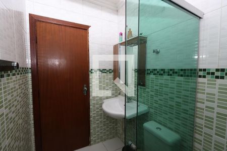 Casa à venda com 160m², 4 quartos e 2 vagasBanheiro