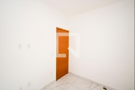Quarto 1 de apartamento à venda com 2 quartos, 42m² em Vila Nivi, São Paulo