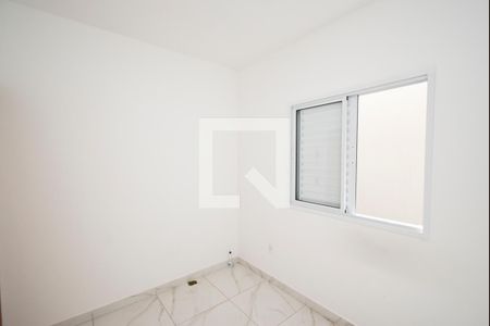 Quarto 1 de apartamento à venda com 2 quartos, 42m² em Vila Nivi, São Paulo