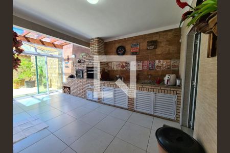 Casa à venda com 3 quartos, 226m² em Vila Caminho do Mar, São Bernardo do Campo