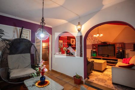 Sala de Estar de casa à venda com 2 quartos, 132m² em Quitaúna, Osasco