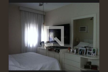 Casa à venda com 4 quartos, 350m² em Bela Aliança, São Paulo