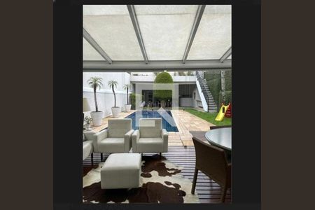 Casa à venda com 4 quartos, 350m² em Bela Aliança, São Paulo