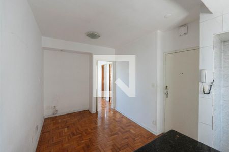 Sala/Cozinha de apartamento à venda com 1 quarto, 30m² em Consolação, São Paulo