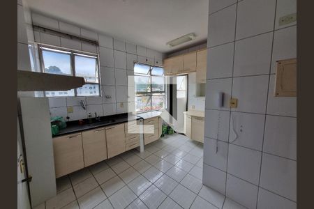 Apartamento à venda com 78m², 2 quartos e 2 vagasCozinha