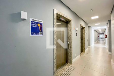 Apartamento para alugar com 35m², 2 quartos e sem vaga Apartamento para alugar com 35m², 2 quartos e sem vagaCorredor