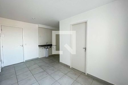Sala de apartamento para alugar com 2 quartos, 35m² em Parada Inglesa, São Paulo