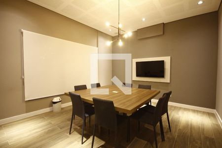 Apartamento à venda com 43m², 1 quarto e 1 vagaSala de Reunião