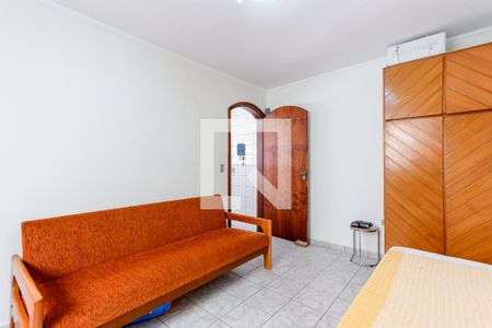 Casa à venda com 130m², 3 quartos e 2 vagas Casa à venda com 130m², 3 quartos e 2 vagasQuarto Edícula