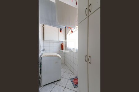 Casa à venda com 130m², 3 quartos e 2 vagas Casa à venda com 130m², 3 quartos e 2 vagasÁrea de Serviço