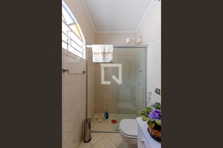 Casa à venda com 130m², 3 quartos e 2 vagas Casa à venda com 130m², 3 quartos e 2 vagasBanheiro