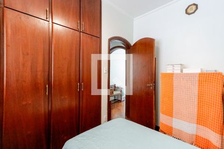 Casa à venda com 130m², 3 quartos e 2 vagas Casa à venda com 130m², 3 quartos e 2 vagasQuarto 2