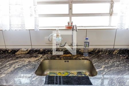 Casa à venda com 130m², 3 quartos e 2 vagas Casa à venda com 130m², 3 quartos e 2 vagasCozinha