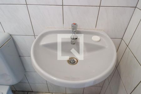 Casa à venda com 130m², 3 quartos e 2 vagas Casa à venda com 130m², 3 quartos e 2 vagasBanheiro Edícula