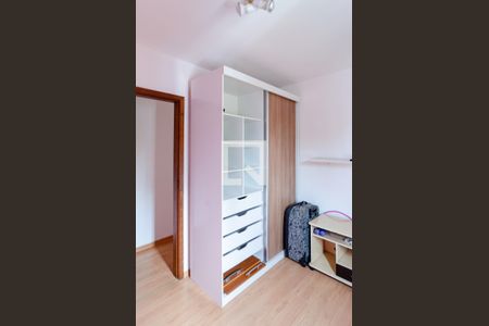 Casa à venda com 130m², 3 quartos e 3 vagas Casa à venda com 130m², 3 quartos e 3 vagasQuarto 3